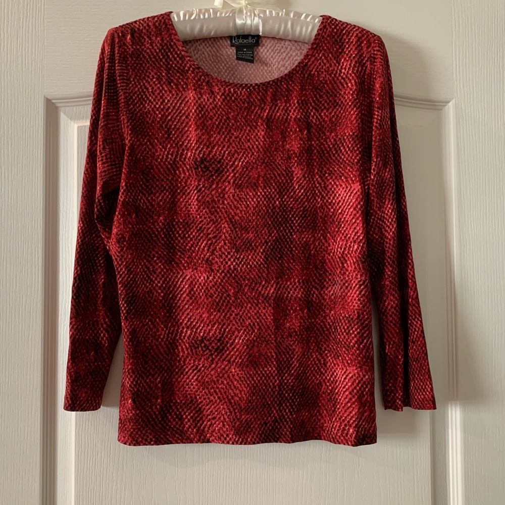Darling top!